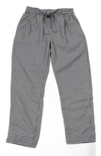 Černo-bílé vzorované kalhoty s páskem H&M