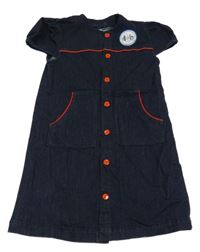 Tmavomodré riflové propínací šaty s nášivkou 