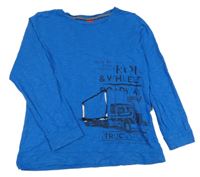 Modré triko s nápisem S. Oliver