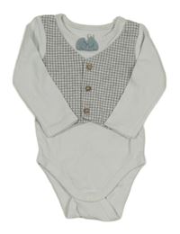 Bílé body s kostkovanou vestou a motýlkem C&A