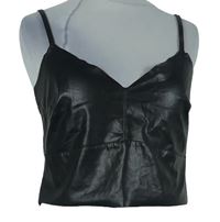 Dámský černý koženkový crop top Amisu 