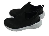 Černo-bílé textilní boty Vty vel.34