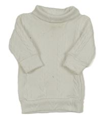 Bílé pletené šaty s rolákem