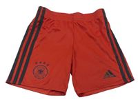 Červené sportovní kraťasy s pruhy Adidas