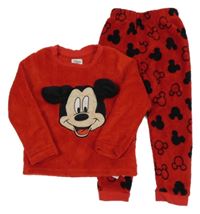 Červené chlupaté pyžamo s Mickeym Primark