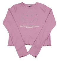 Růžové žebrované crop triko se smajlíkem a nápisy 