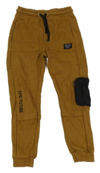 Hnědé tepláky s kapsou a nápisem George