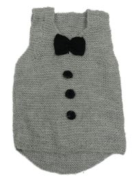 Šedá pletená vesta s motýlkem 