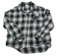 Černo-bílá kostkovaná flanelová halenka s nášivkami River Island