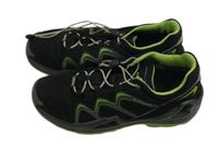 Černo-zelené outdoorové boty vel.35