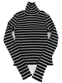 Černo-bílý pruhovaný žebrovaný crop rolák C&A