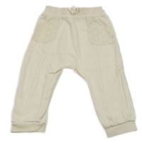 Krémové tepláky s kapsami s madeirou George