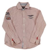 Červeno-bílá pruhovaná košile s nápisem 