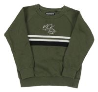 Tmavozelená mikina s pruhy a logem McKenzie