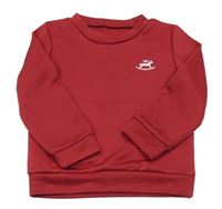 Červená sportovní mikina s výšivkou 