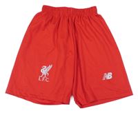 Červené fotbalové kraťasy L.F.C. s logem New Balance