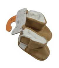 Nové - hnědé semišové zateplené válenky Primark vel. 17