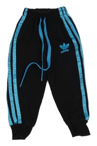 Černé tepláky Adidas