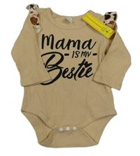 Nové - béžové žebrované body s nápisy a volánky SHEIN