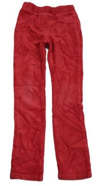 Červené žebrované sametrové tregíny