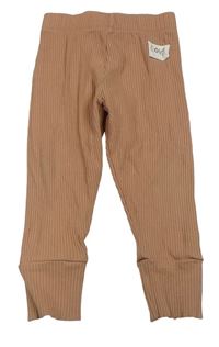 Hnědé žebrované lehké tepláky s nášivkou zn. Primark