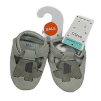 Nové - Šedé capáčky se slonem M&S vel. 17/18