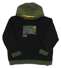 Černo-zelená mikina s potiskem a kapucí 