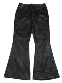 Černé koženkové flare kalhoty Dunnes Stores