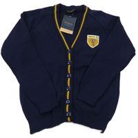 Nové - Tmavomodrý propínací svetr s nášivkou 