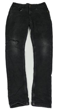 Tmavošedé rifle s dírami na kolenou C&A