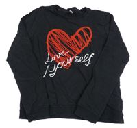 Černá crop mikina se srdíčkem a nápisem 