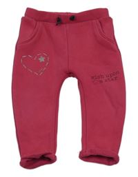 Fuchsiové tepláky s nápisem a srdcem S. Oliver