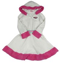 Smetanové šaty se srdcem a kapucí s kožešinou