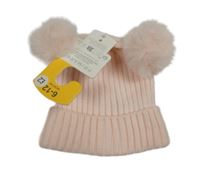 Nové - Růžová čepice s bambulemi Primark