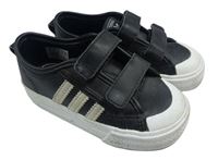 Černo-bílé koženkové botasky Adidas vel.25