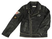 Černý koženkový křivák s nášivkami Mango