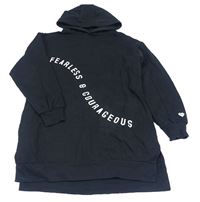 Černé teplákové šaty s nápisem a kapucí PRIMARK