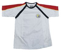 Bílé sportovní tričko s červeno-černým lemem 