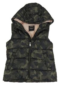 Army prošívaná šusťáková zateplená vesta s hvězdičkami a kapucí 