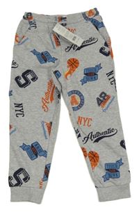 Nové - šedé tepláky s obrázky Pep&Co