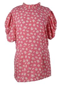 Dámská růžová květovaná halenka s nařasenými rukávy Asos
