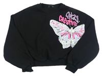 Černá oversize crop mikina s motýlkem s flitry a nápisy PRIMARK