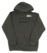 Tmavošedá mikina s potiskem a kapucí