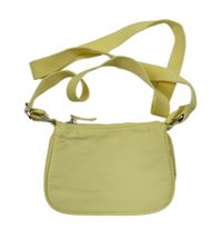 Žlutá šusťáková crossbody kabelka Primark