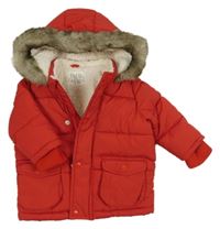 Červená prošívaná šusťáková zimní bunda s kapucí s kožešinou F&F
