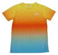 Žluto-červeno-modré ombré tričko s nášivkou McKenzie