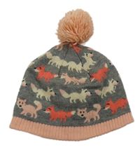 Šedo-světlerůžová pletená čepice s liškami a bambulí 