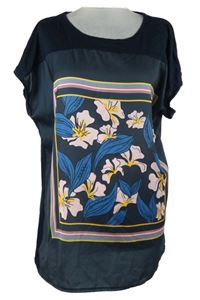 Dámská tmavomodrá halenka s květy