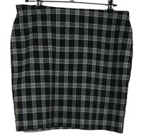 Dámská černo-bílá kostkovaná pletená sukně New Look 