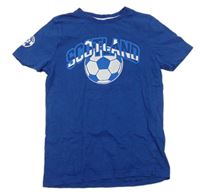 Modré tričko s nápisem a míčem 